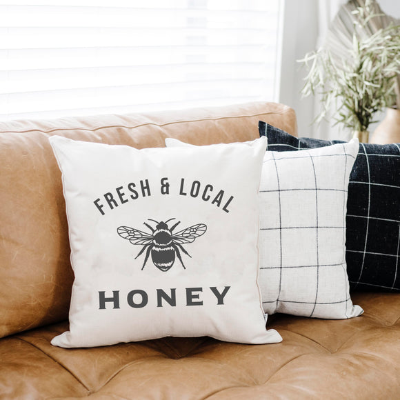 bees, honey, bee decor, honey decor, fresh local honey, summer pillow,  summer  pillowcover,  pillow cover 18x18,  patriotic pillow,  patriotic decor, home decor, fourth of July, farmhouse pillow,  America Decor,  Americana Decor